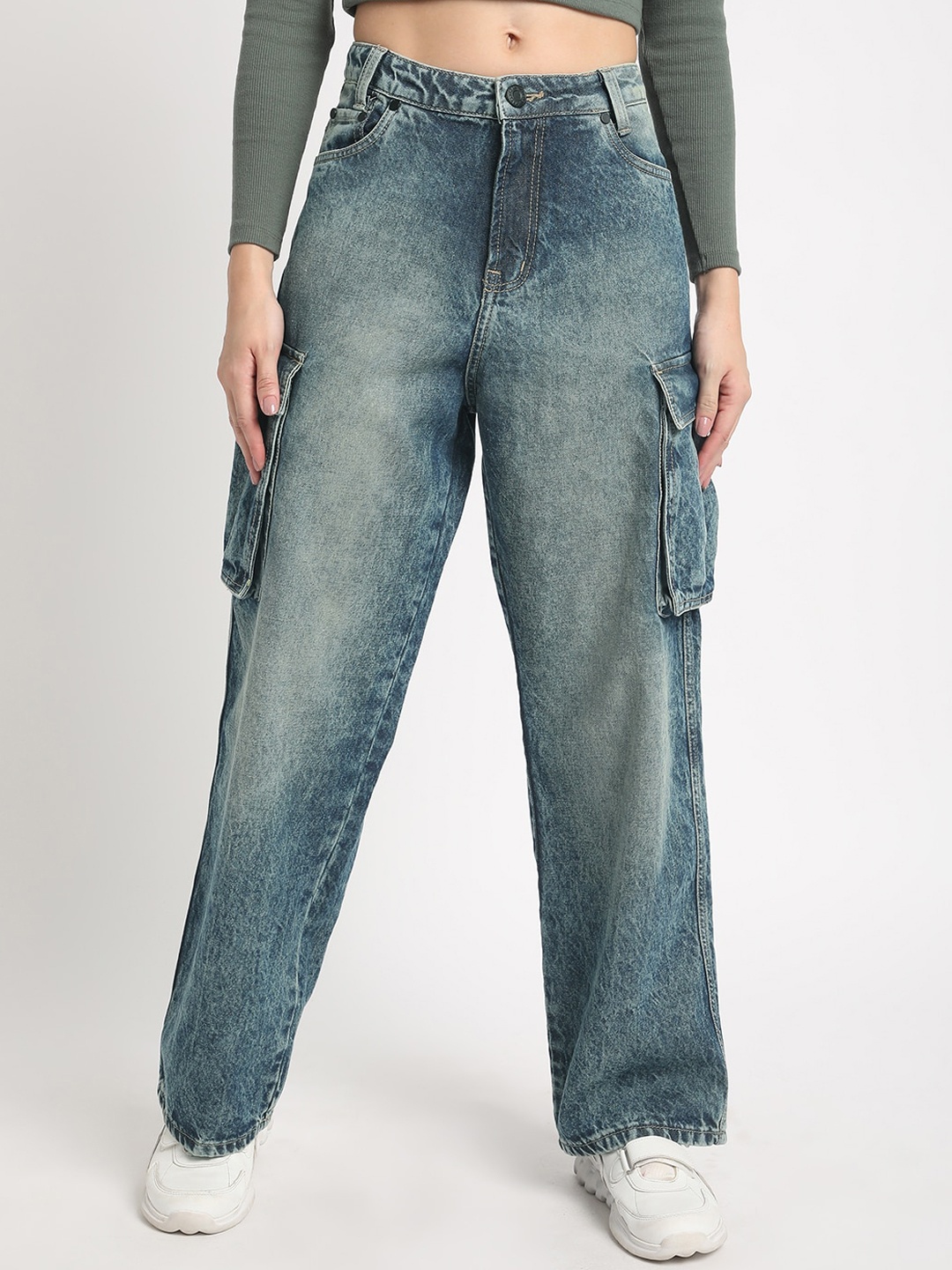 

Bene Kleed Women Relaxed Fit High-Rise Light Fade Jeans, Blue