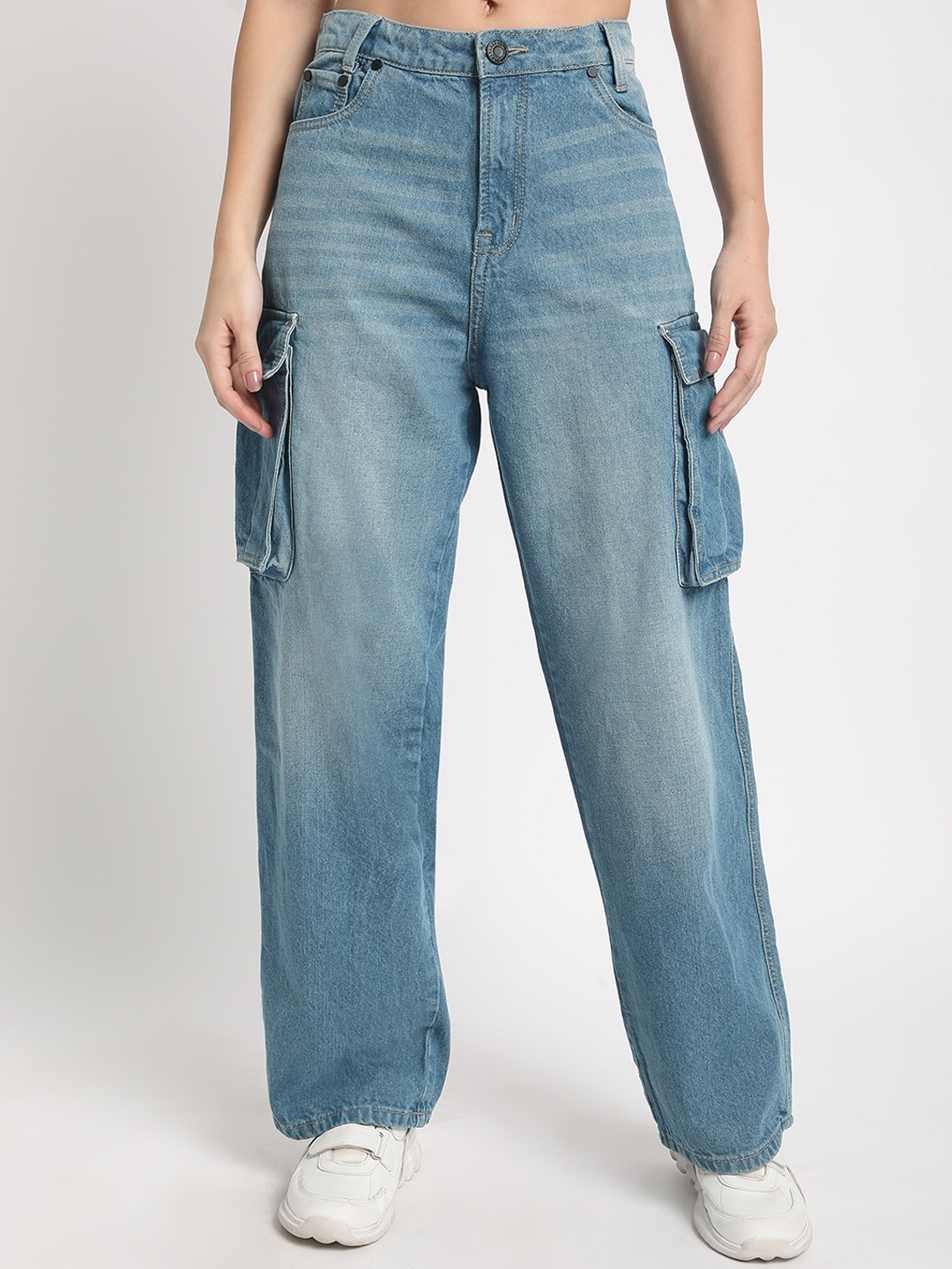 

Bene Kleed Women Relaxed Fit High Rise Clean Look Light Fade Cotton Jeans, Blue