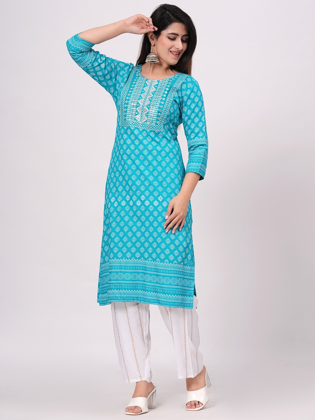 

ANJAYA Floral Printed Regular Kurta With Trousers, Blue