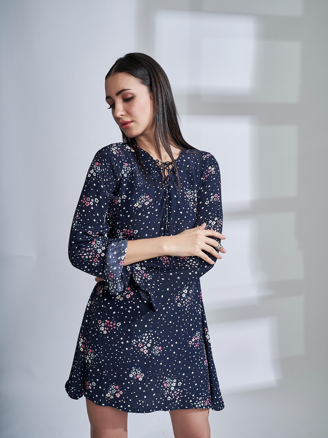 

The Samoa Floral Printed Tie-Up Neck A-Line Mini Dress, Blue