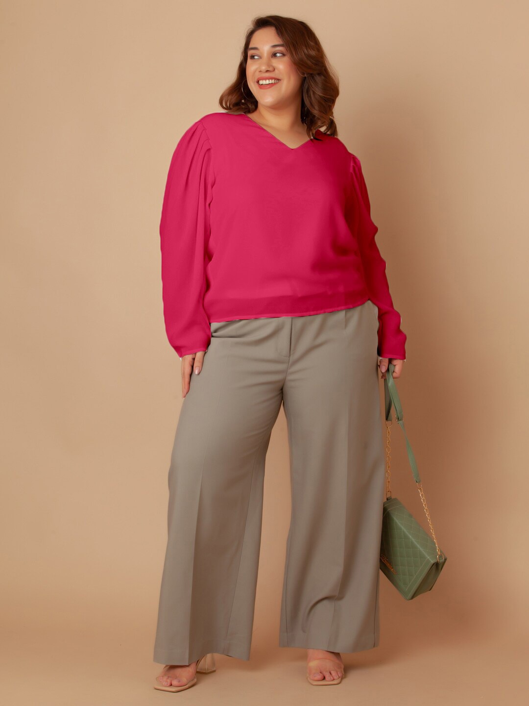 

Zink Curve Plus Size V-Neck Top, Pink