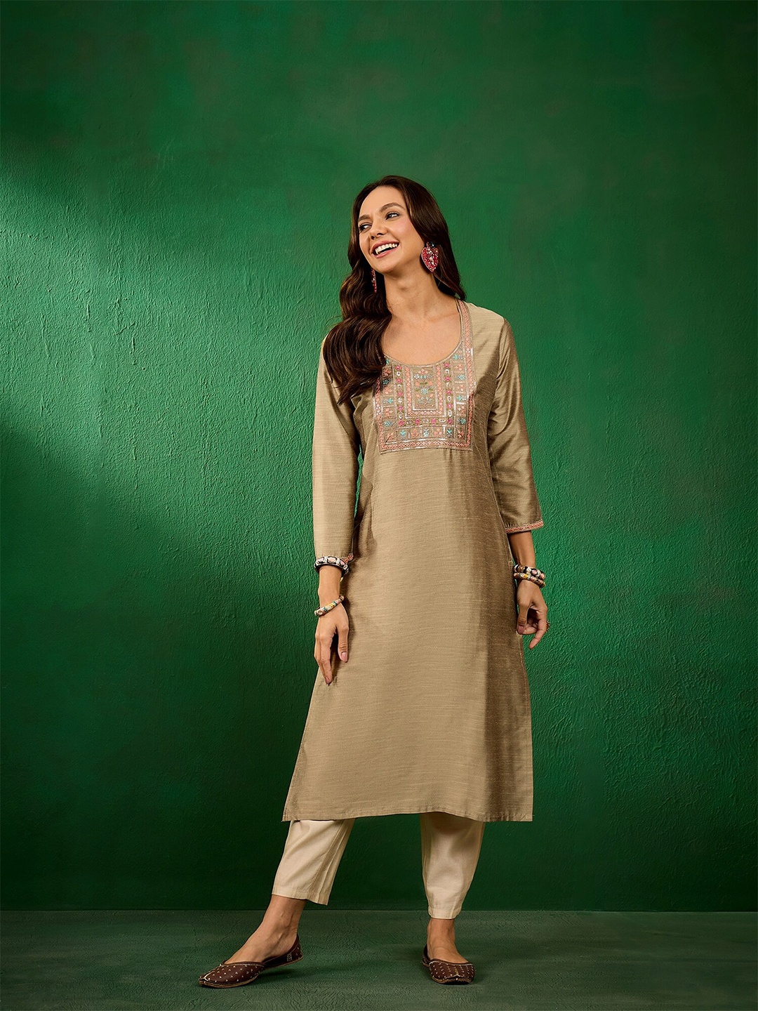 

Sangria Floral Yoke Design Sequinned Straight Kurta, Beige