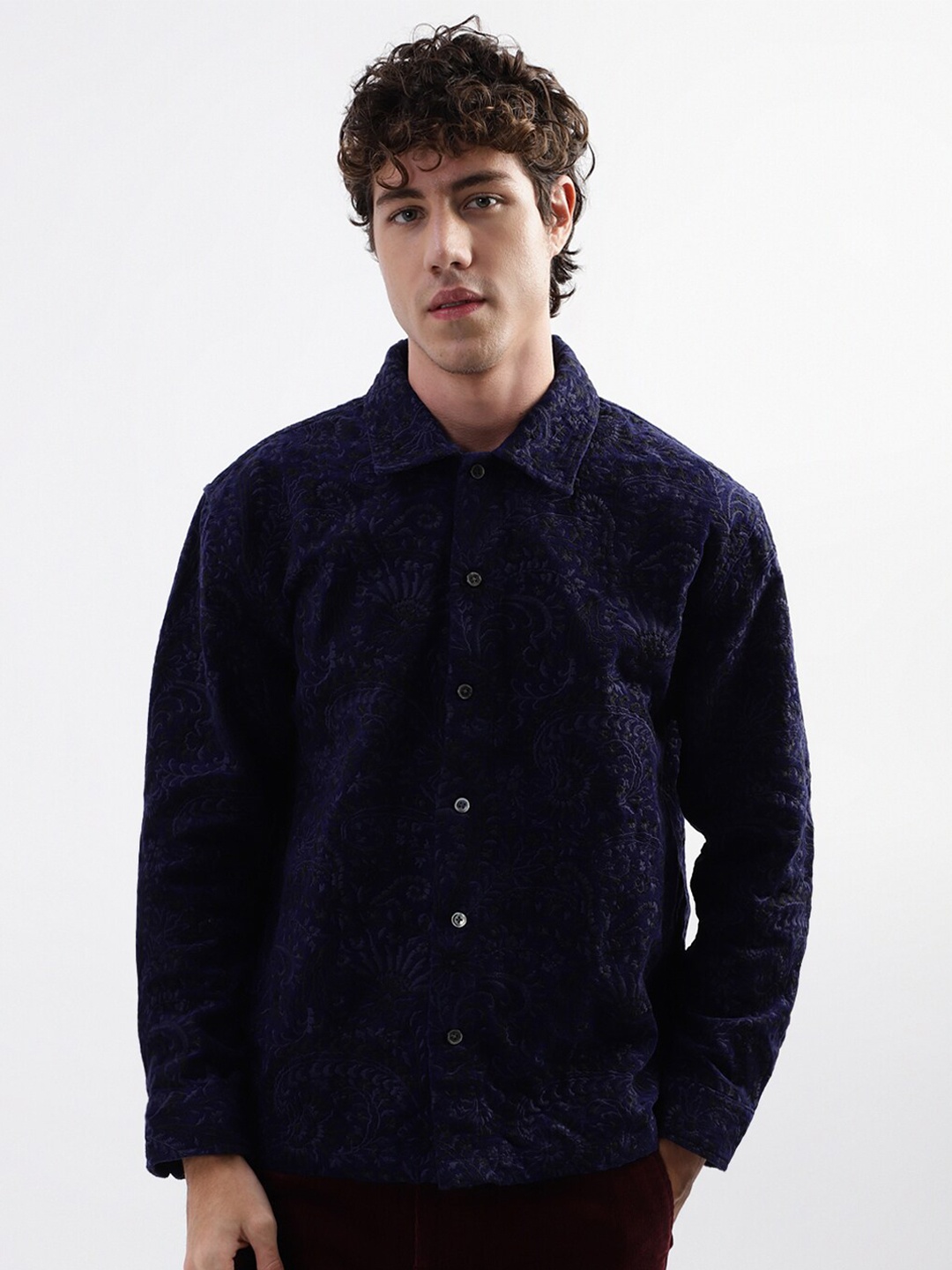 

GANT Relaxed Fit Solid Embroidered Velvet Shirt, Blue