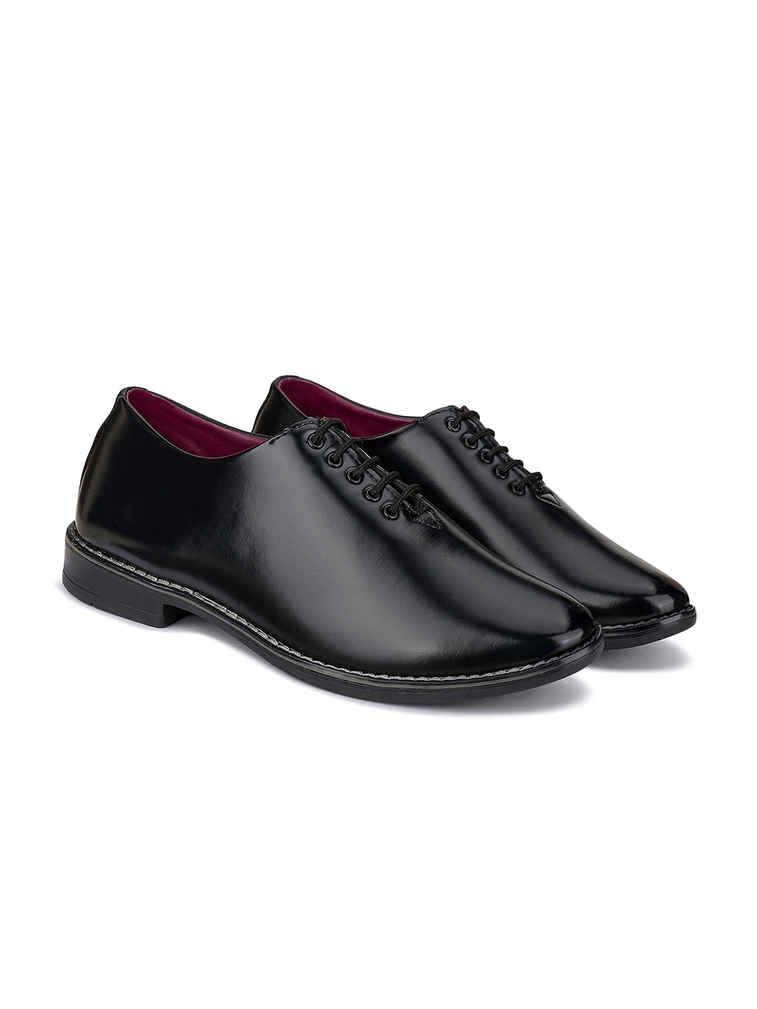 

BERSACHE Men Textured Leather Formal Oxfords, Black