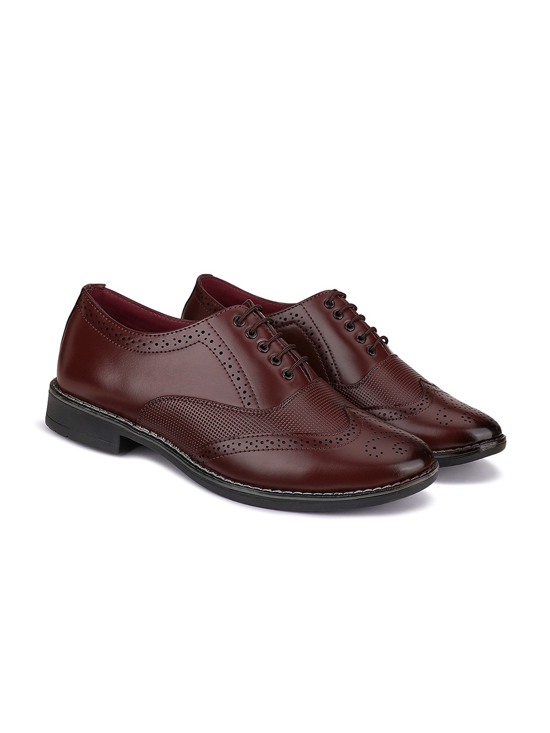 

BERSACHE Men Textured Leather Brogues, Brown