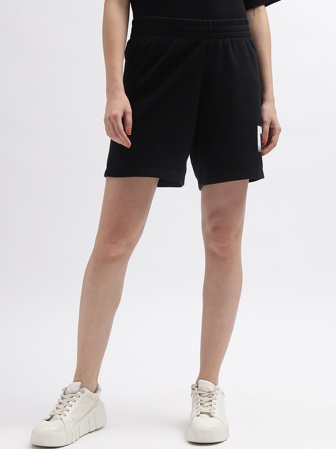 

DKNY Women Typography Printed Mid-Rise Cotton Shorts, Black