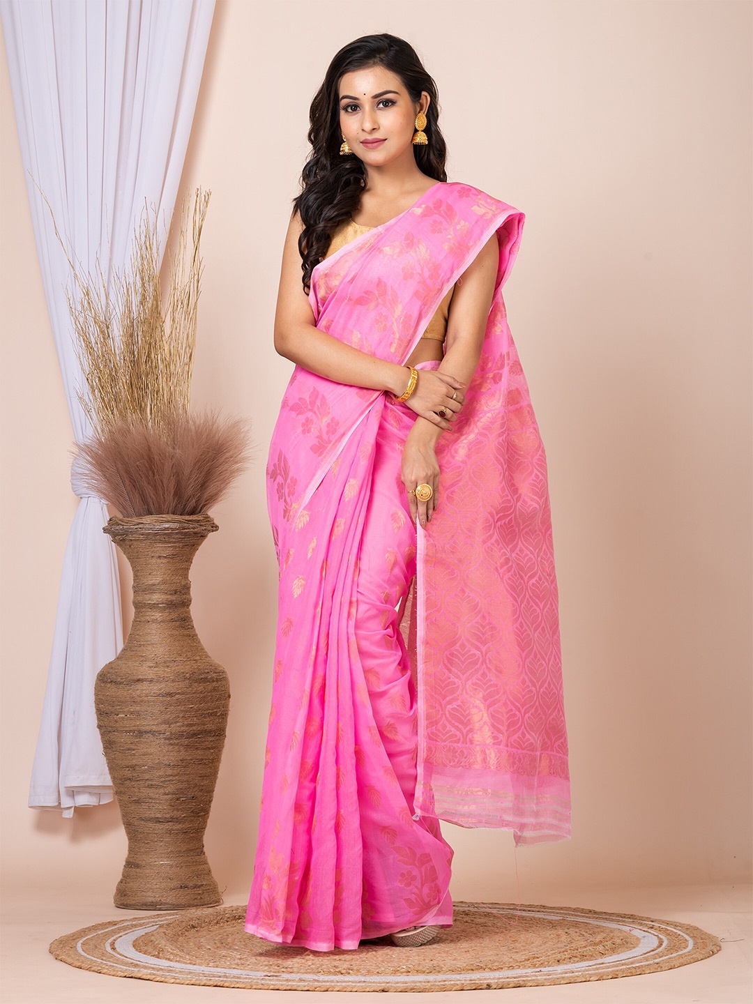

Laa Calcutta Ethnic Motifs Woven Design Silk Cotton Jamdani Saree, Pink