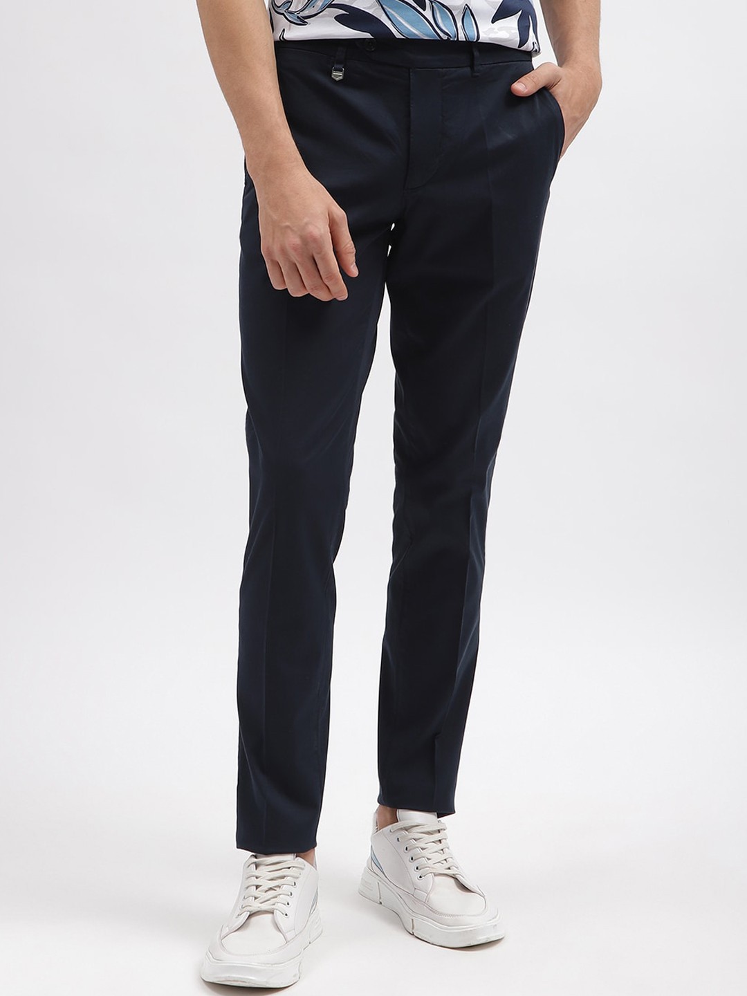 

Antony Morato Men Mid Rise Skinny Fit Trousers, Blue