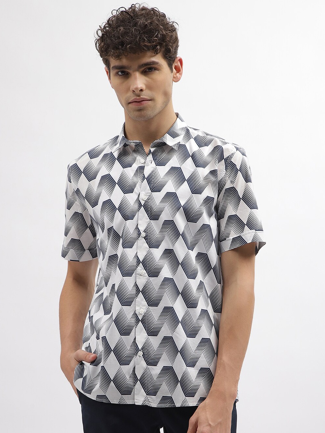 

Antony Morato Geometric Printed Spread Collar Pure Cotton Casual Shirt, Off white