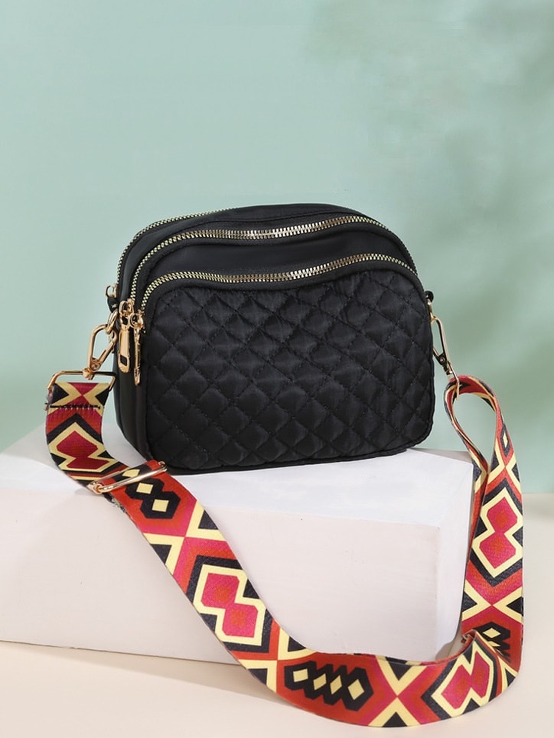 

Diva Dale Structured Sling Bag, Black