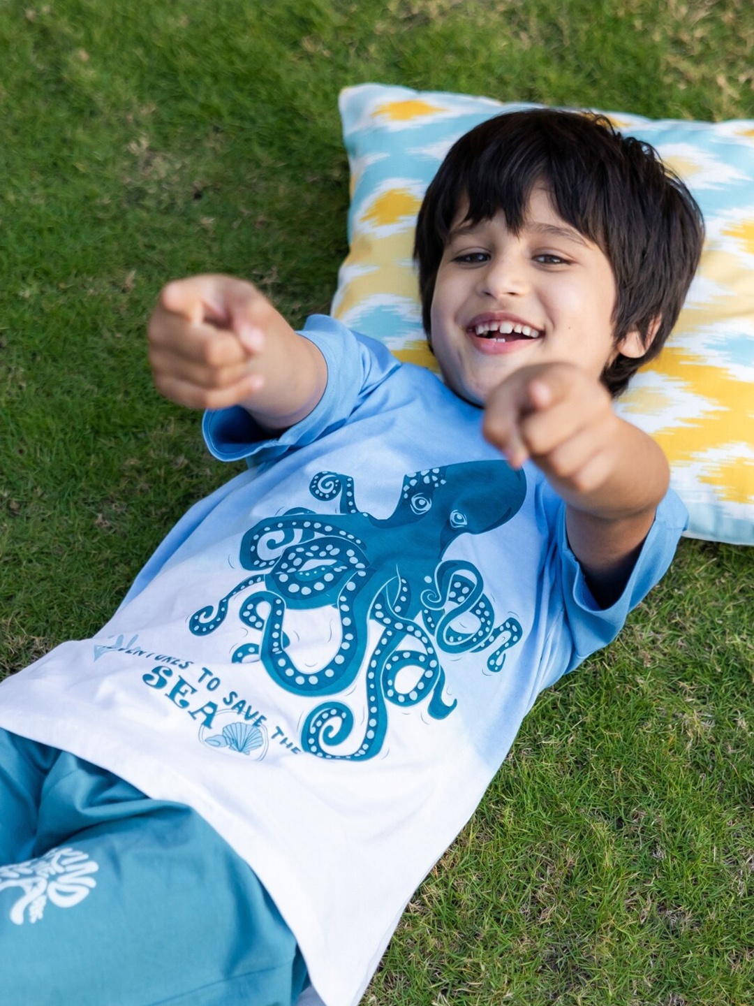 

Nap Chief Kids Tie & Dye Pure Cotton T-shirt with Shorts, Blue