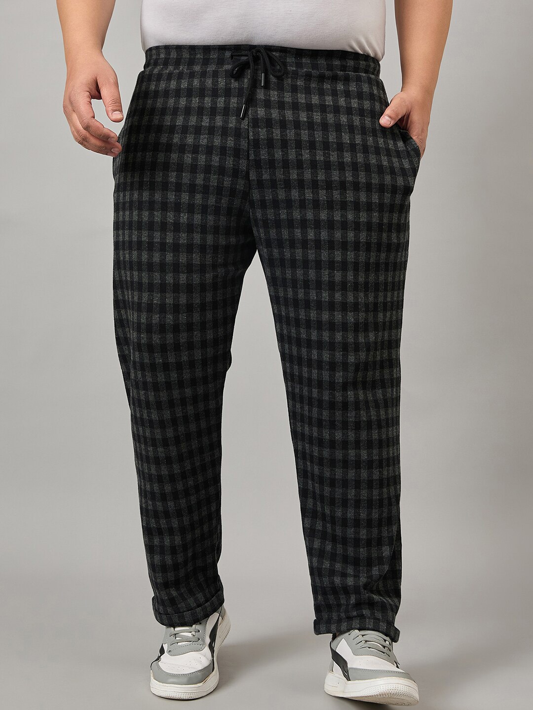 

AUSTIVO Men Plus Size Checked Mid-Rise Track Pants, Grey