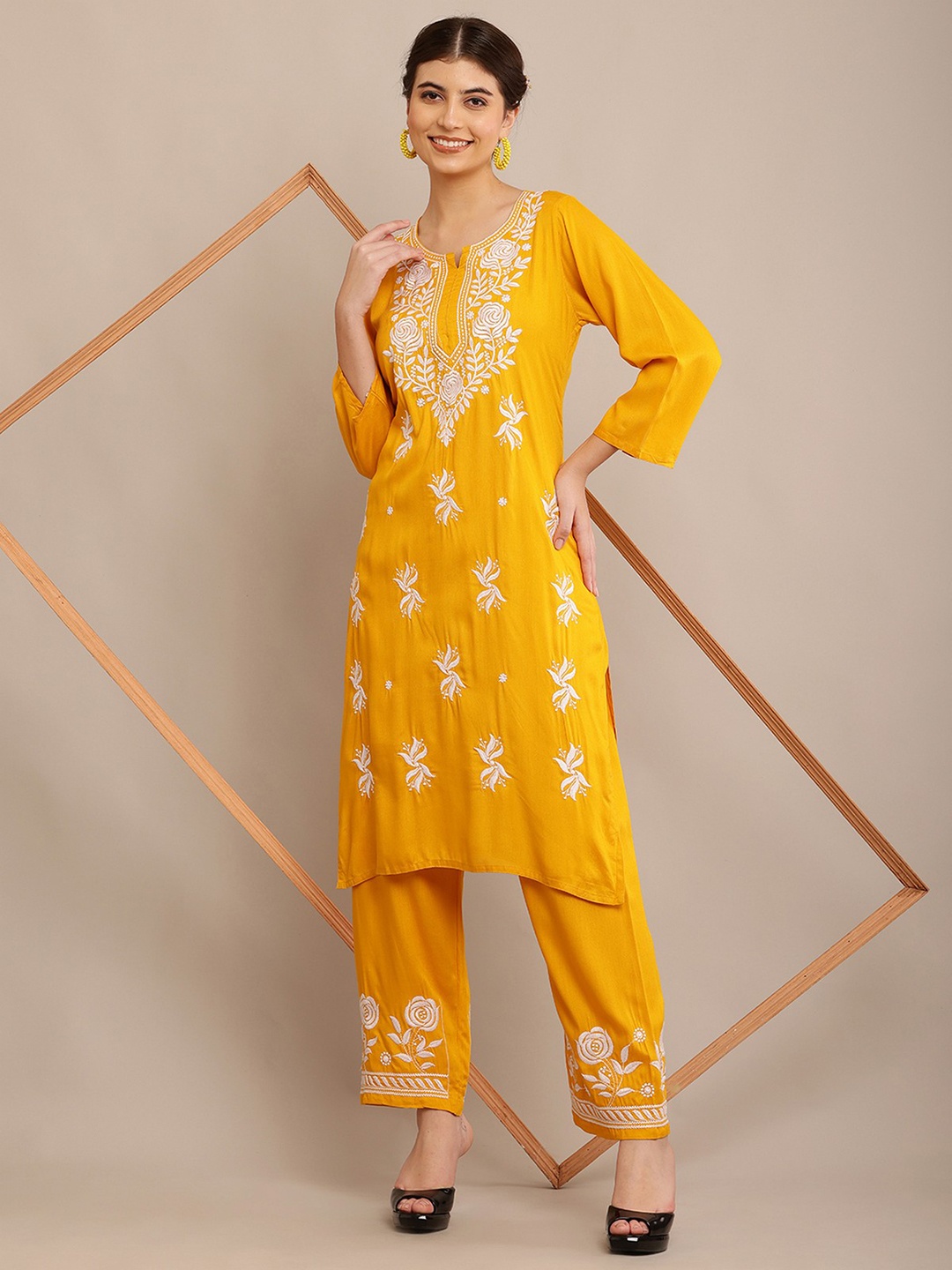 

FAWOMENT Ethnic Motifs Embroidered Regular Chikankari Straight Kurta With Trousers, Yellow