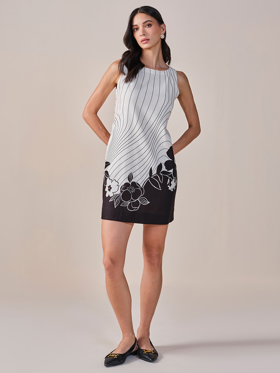 

AND Striped Printed Round Neck Sheath Dress, White