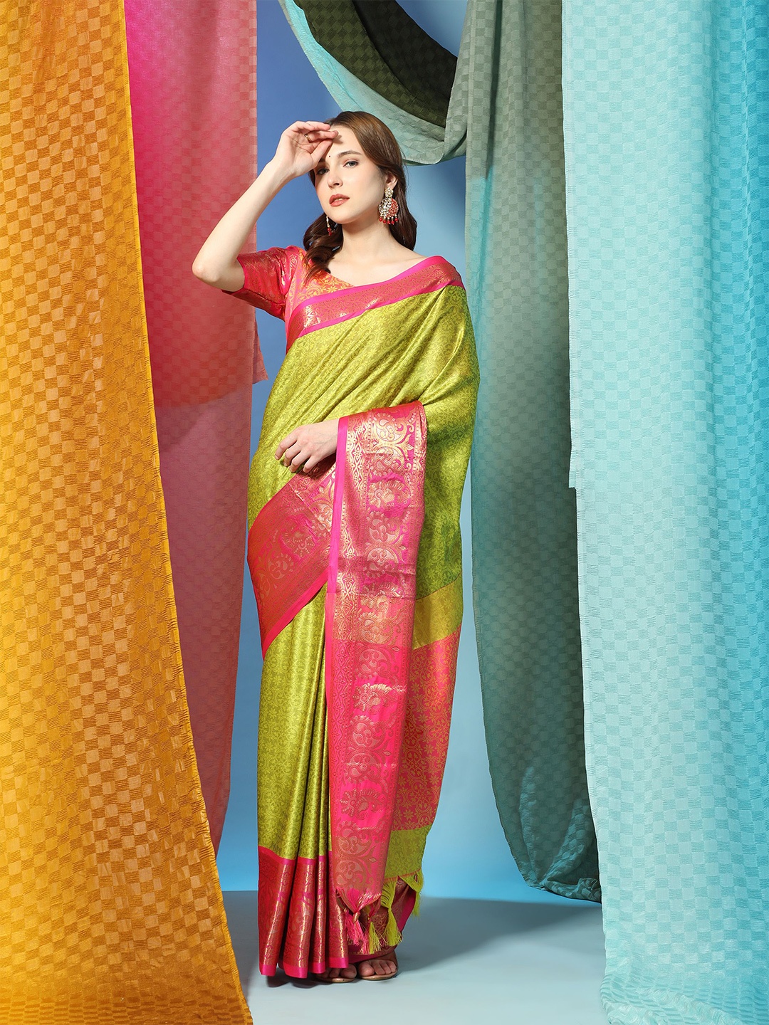 

V3 FASHION STUDIO Woven Design Zari Pure Cotton Banarasi Saree, Green