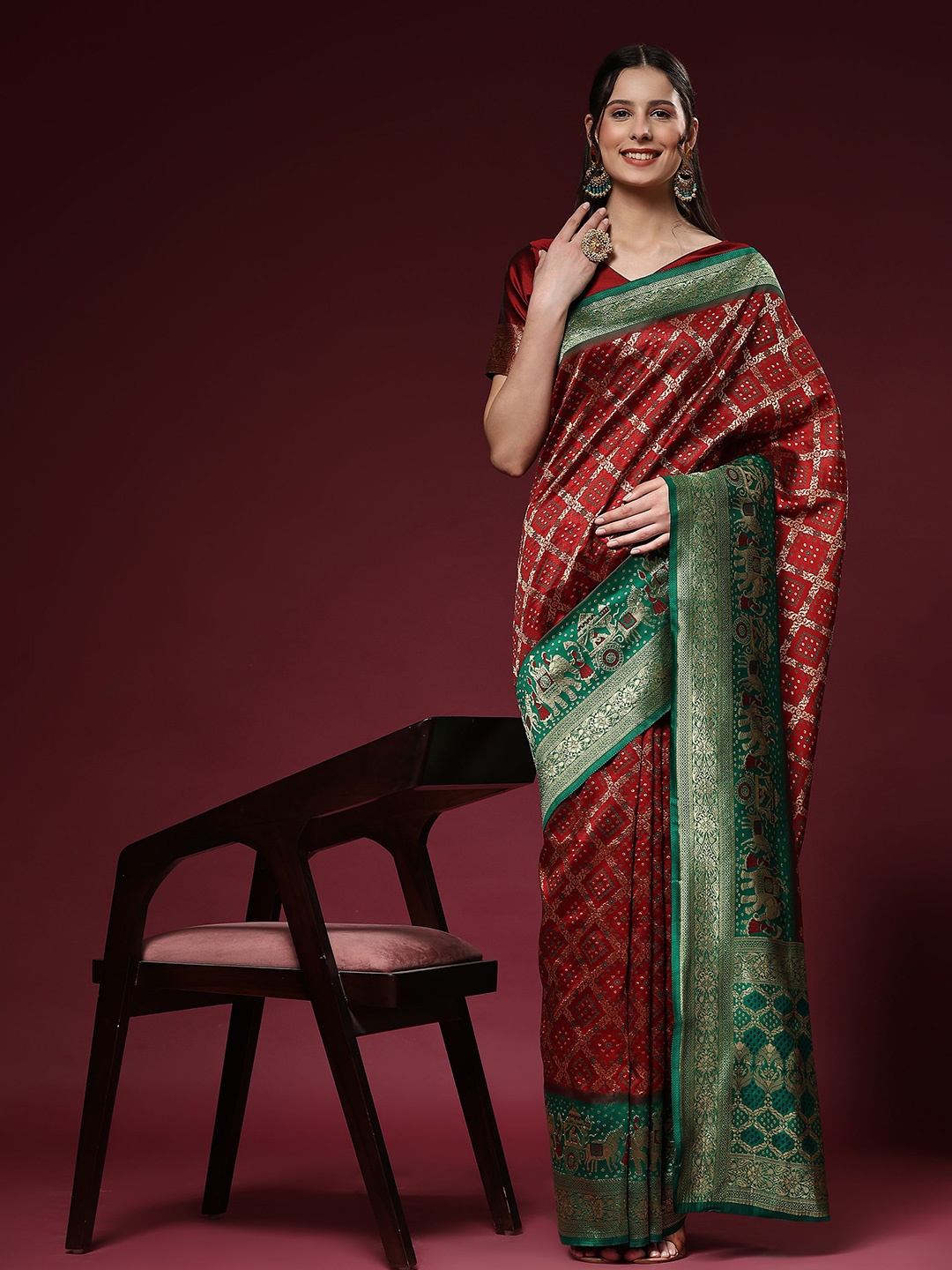 

V3 FASHION STUDIO Ethnic Motifs Woven Design Zari Patola Saree, Red