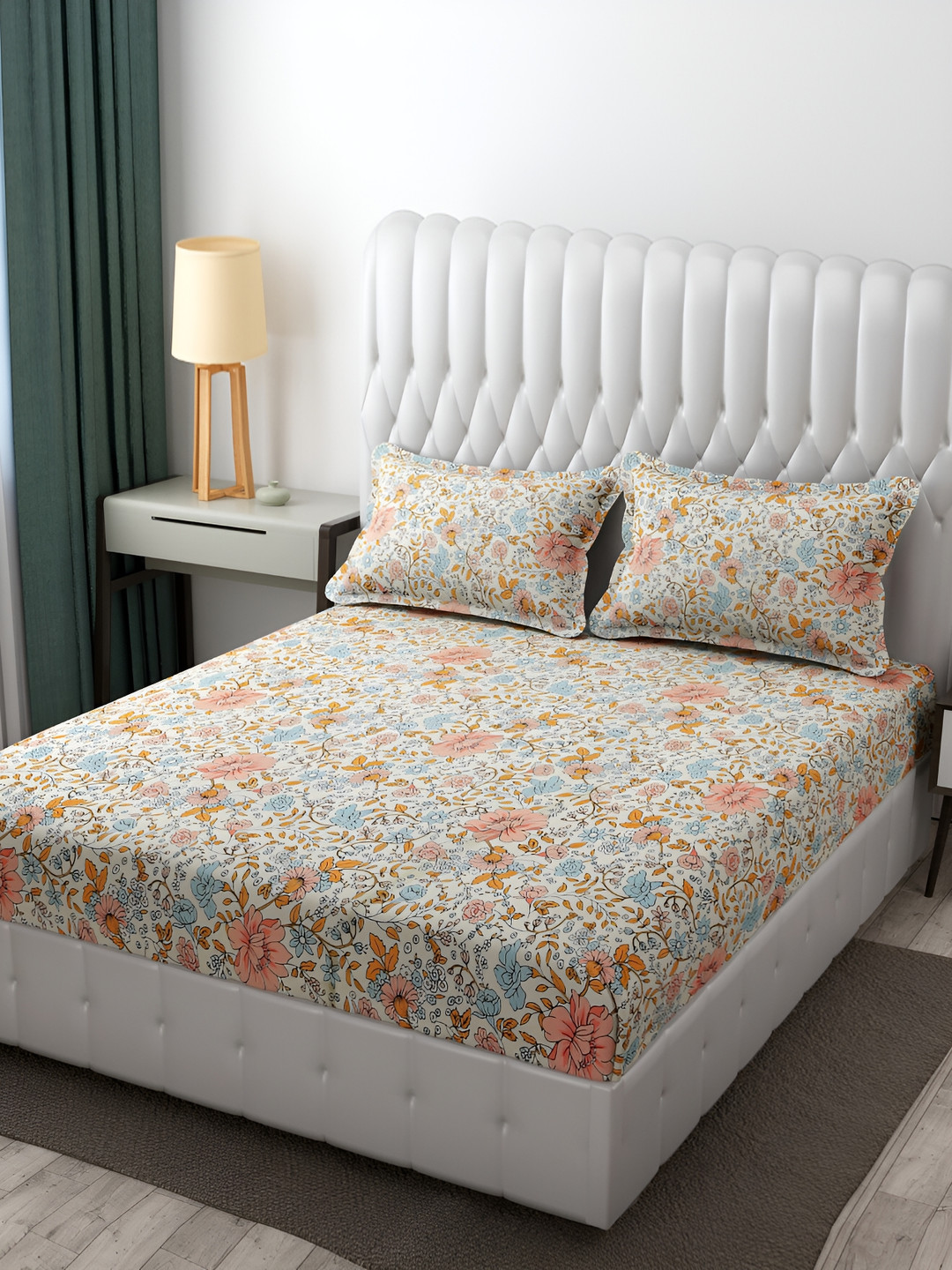 

FINE TEX WORLD Pink & Off White Floral Microfiber 210 TC King Bedsheet Set