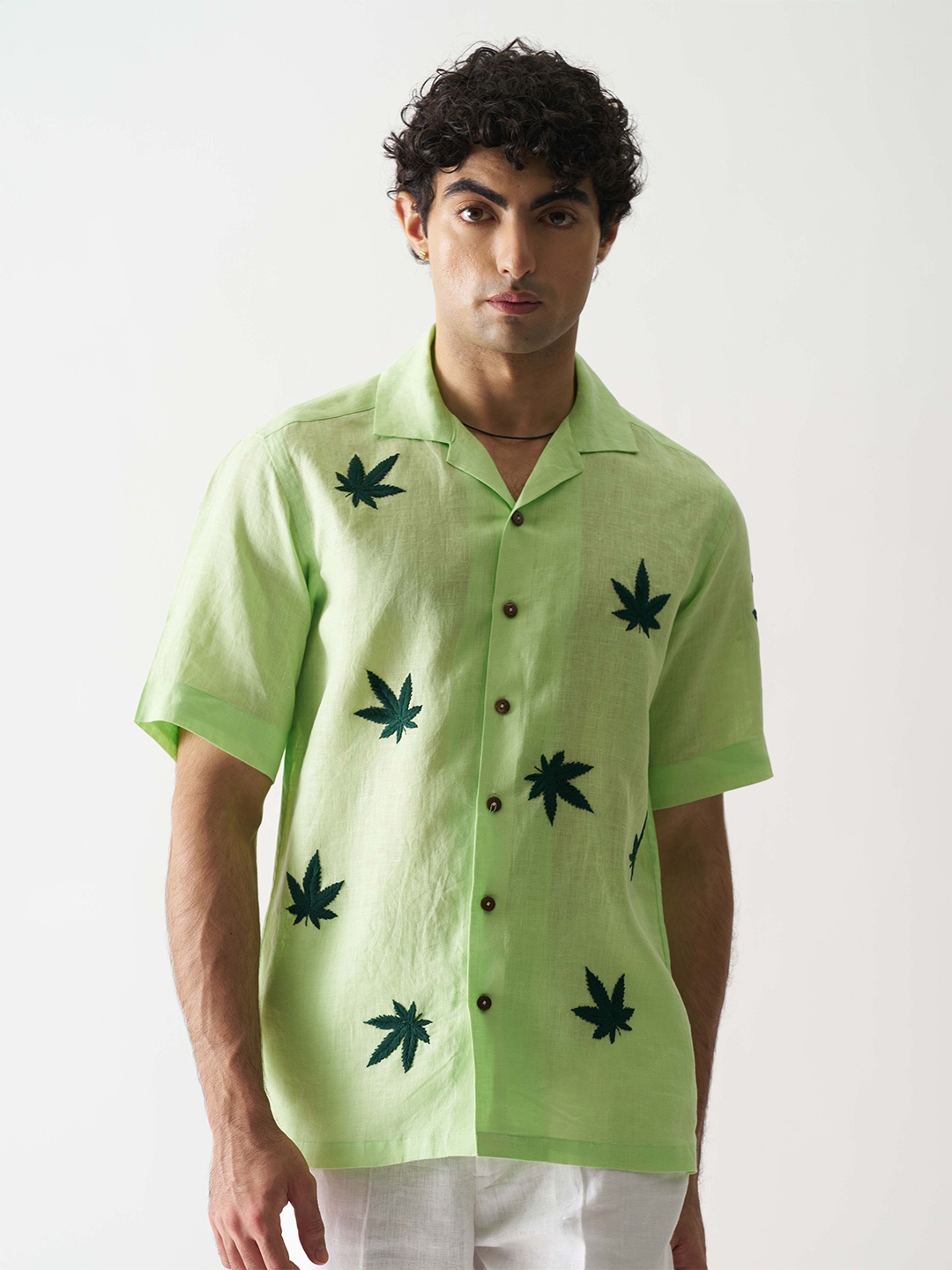 

Cultura Studio Comfort Linen Printed Casual Shirt, Fluorescent green