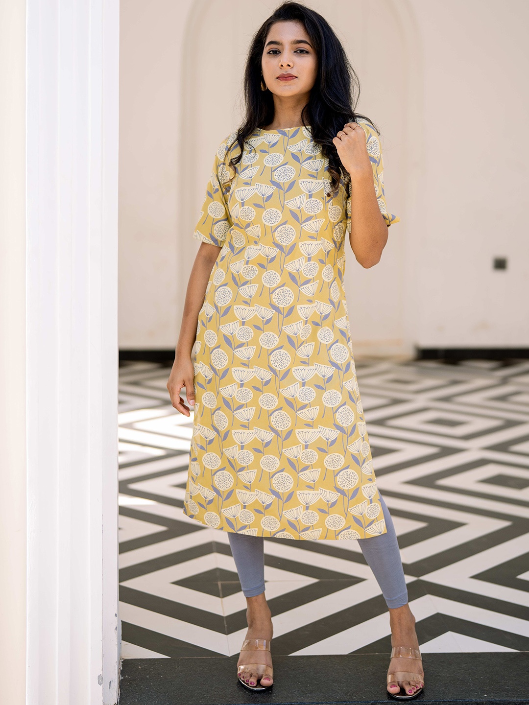 

HAY Floral Printed Straight Kurta, Lime green