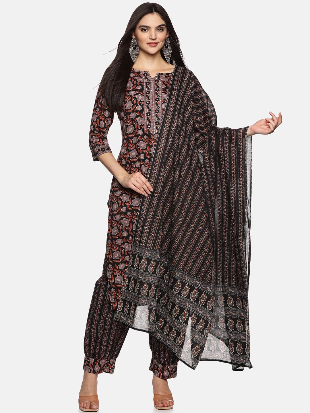 

Palakh Floral Printed Regular Pure Cotton Kurta with Trouser & With Dupatta, Black