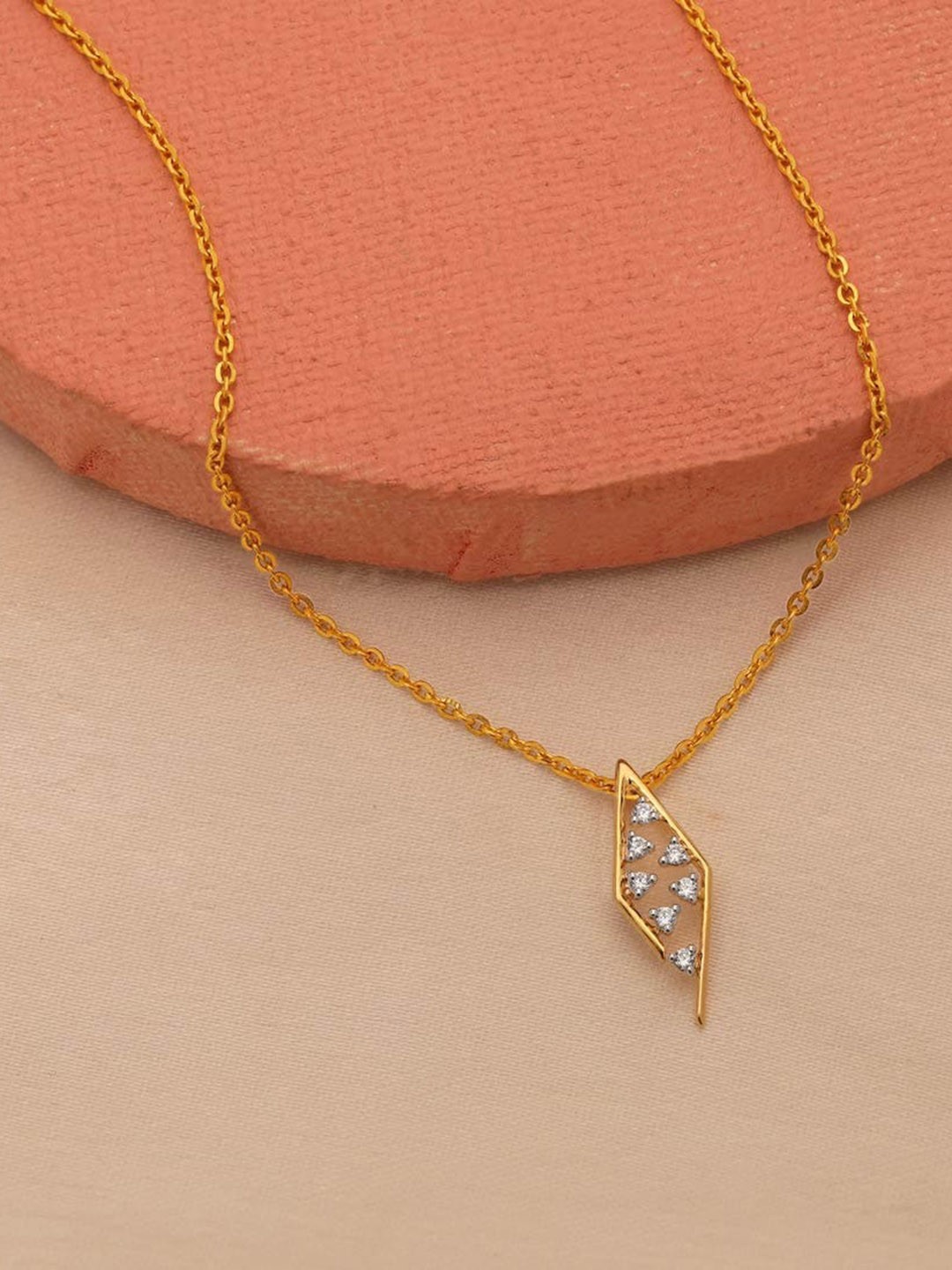 

CANDERE A KALYAN JEWELLERS COMPANY BIS Hallmark 18KT Gold Pendant-, Rose gold