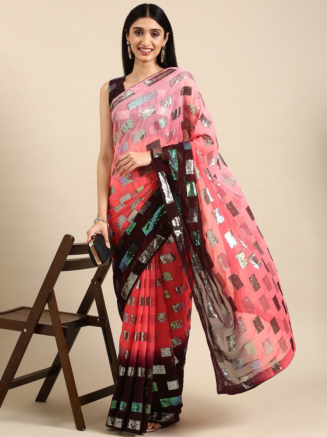 

Civamee Embellished Embroidered Sequinned Saree, Peach