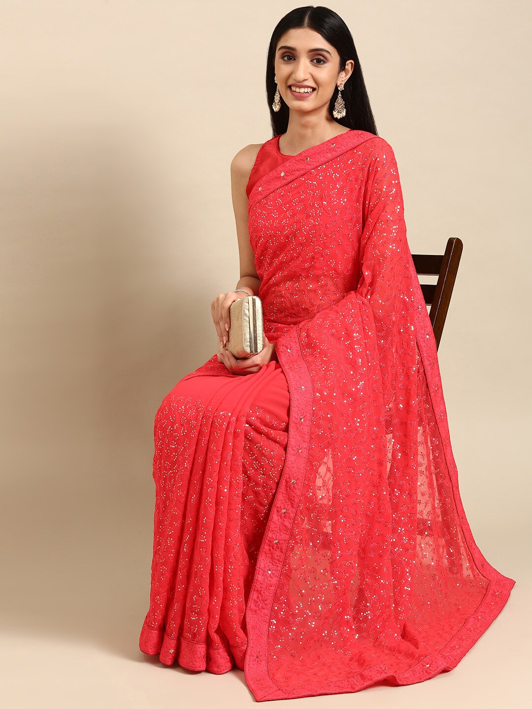 

Civamee Embellished Sequinned Saree, Red