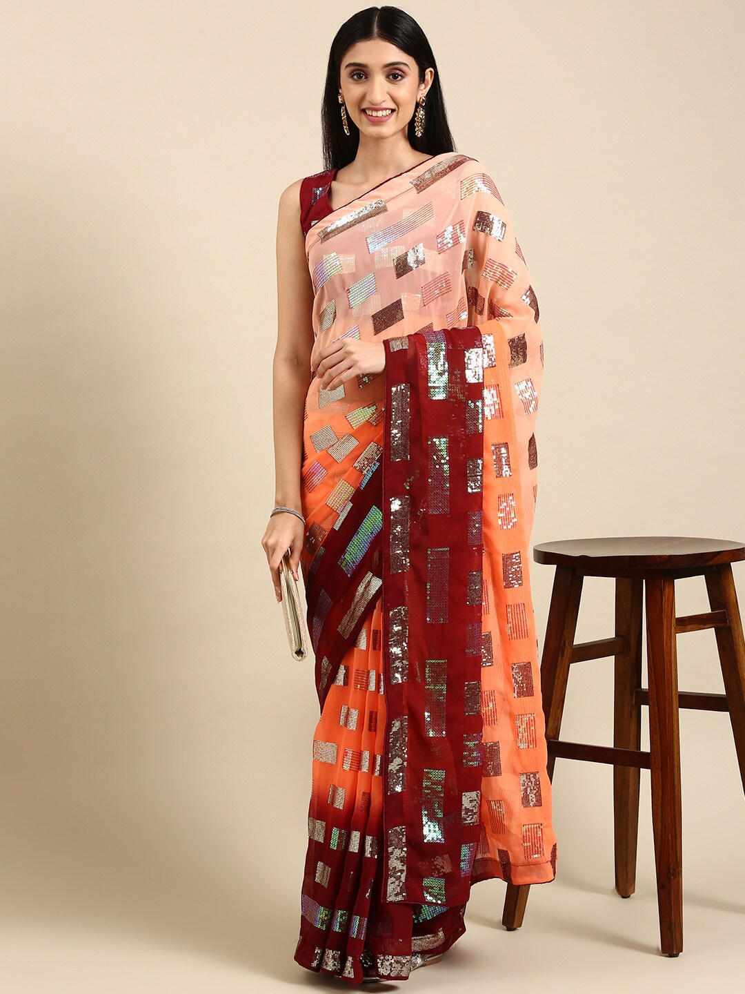

Civamee Embellished Sequinned Saree, Orange