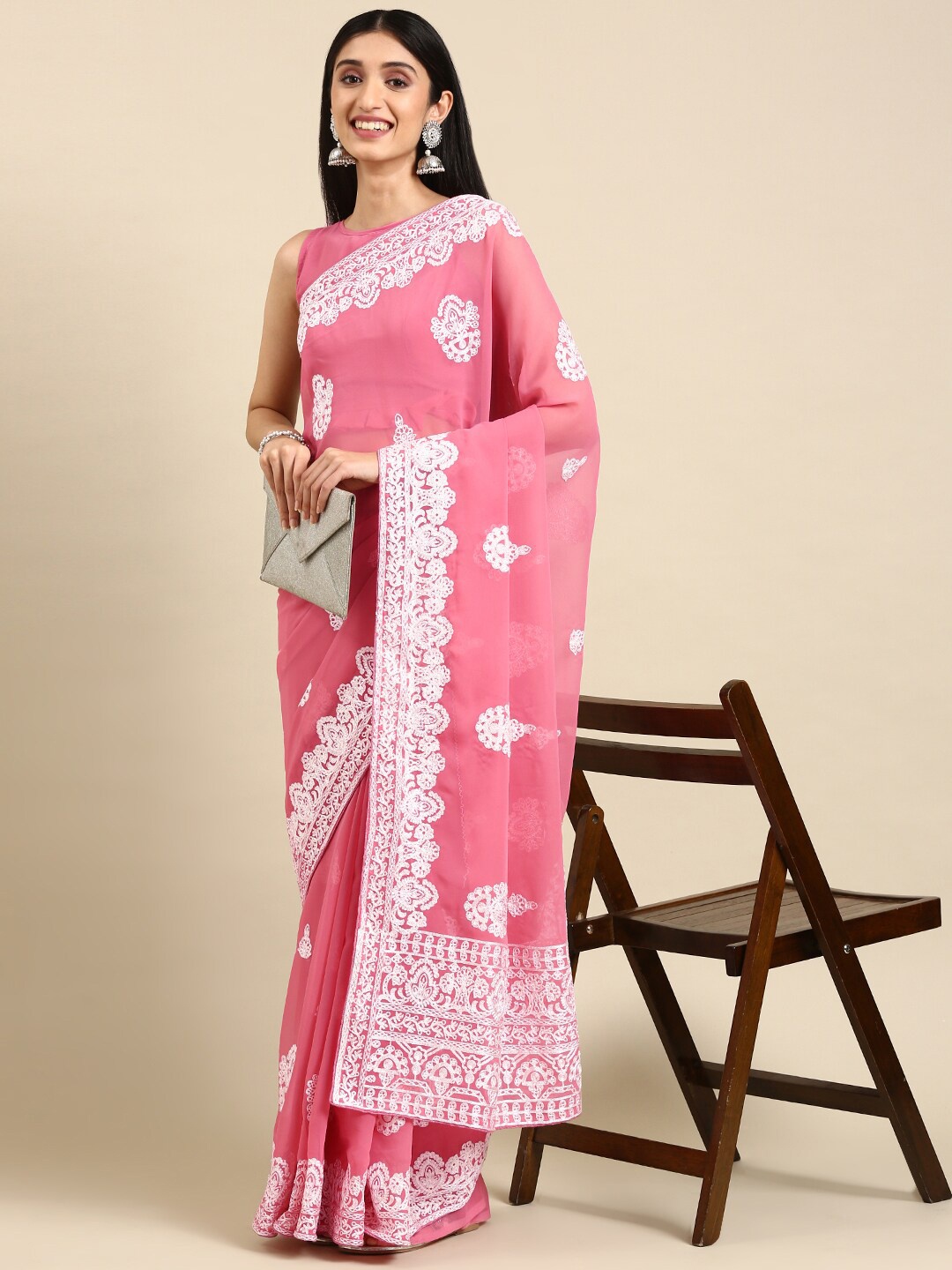

Civamee Embellished Embroidered Saree, Peach