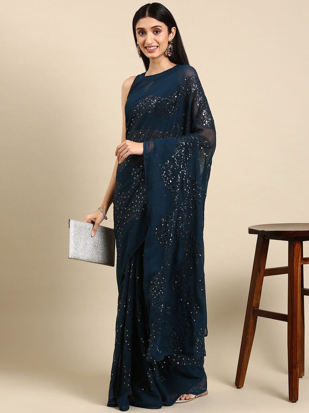 

Civamee Embroidered Embellished Sequinned Saree, Blue