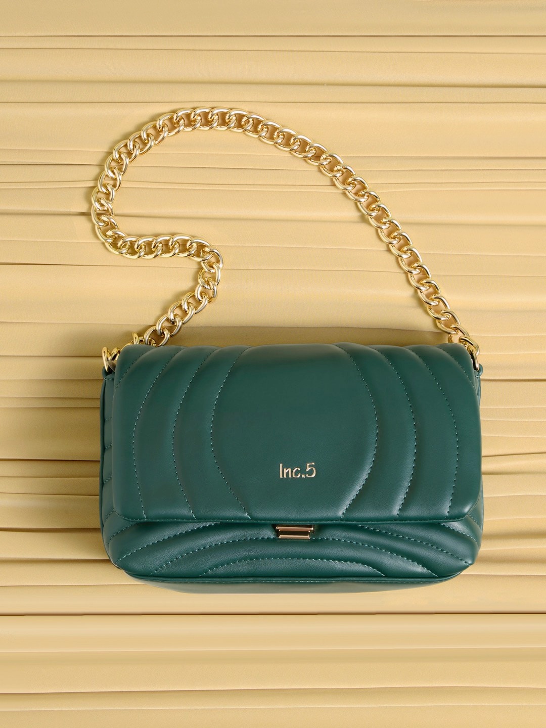 

Inc 5 Structured Handheld Bag, Green
