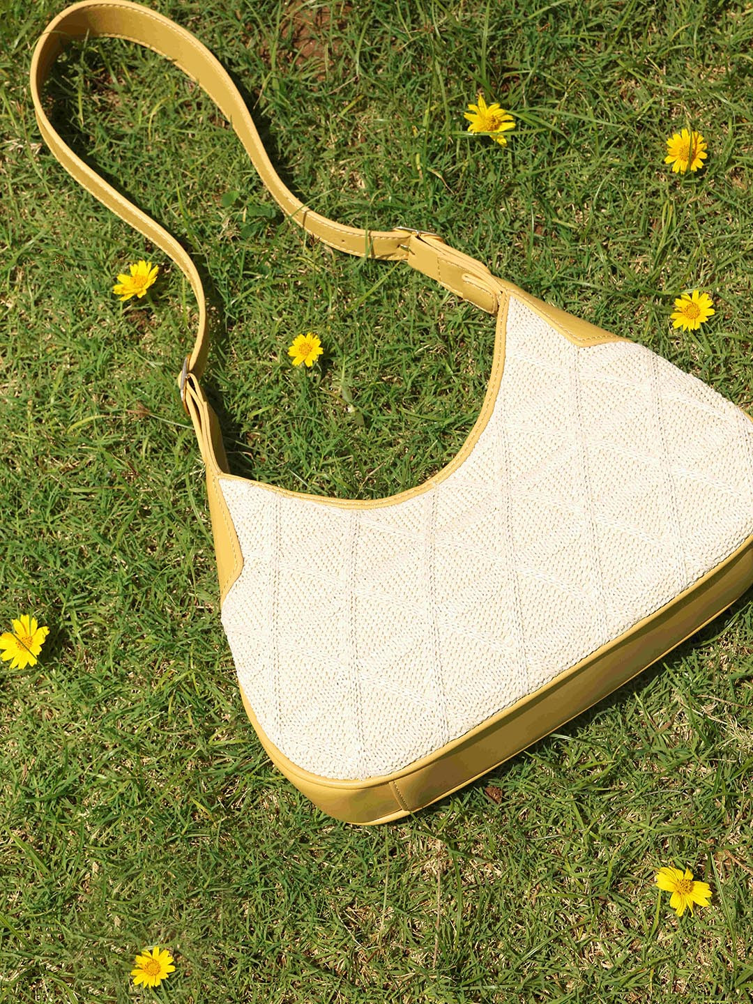 

Inc 5 Textured Structured Jute Handheld Bag, Yellow