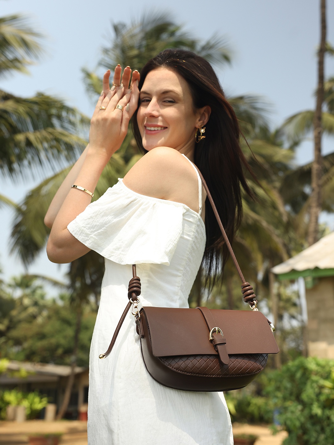 

Inc 5 Textured Structured Sling Bag, Brown