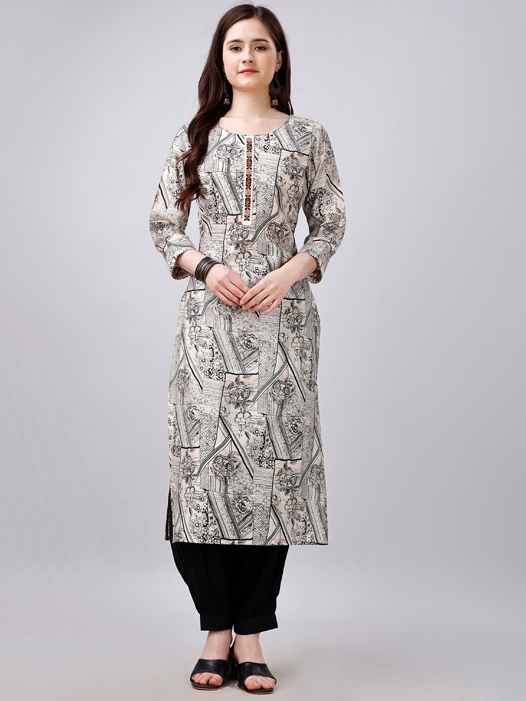 

MOJILAA Printed Regular Gotta Patti Kurta with Salwar, White