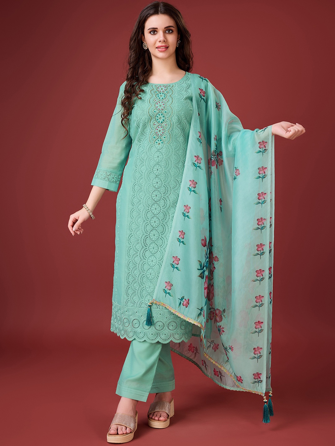 

MOJILAA Ethnic Embroidered Regular Chikankari Chanderi Silk Kurta with Trousers & Dupatta, Sea green