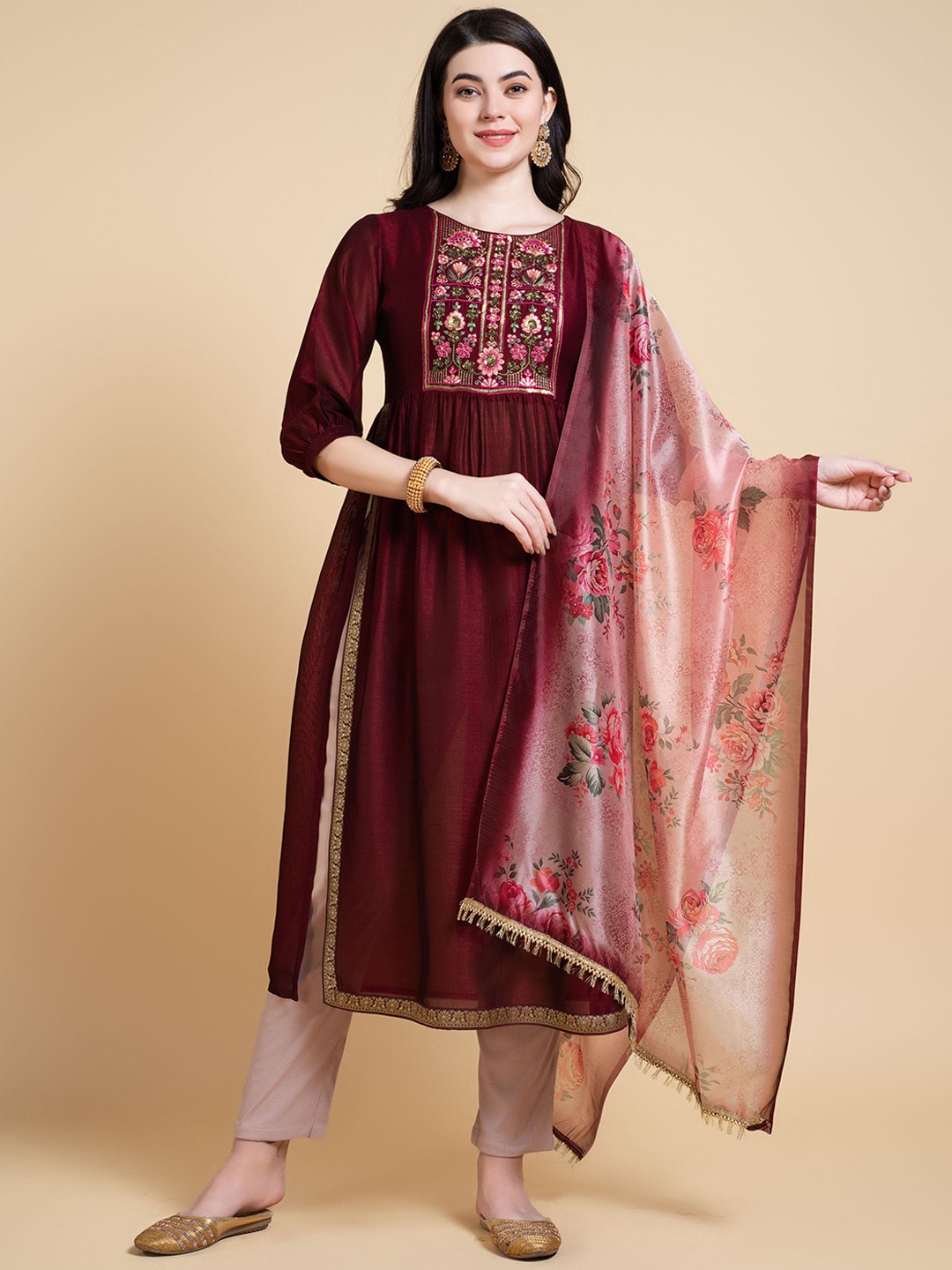 

MOJILAA Floral Embroidered Empire Beads And Stones Kurta With Trousers & Dupatta, Maroon