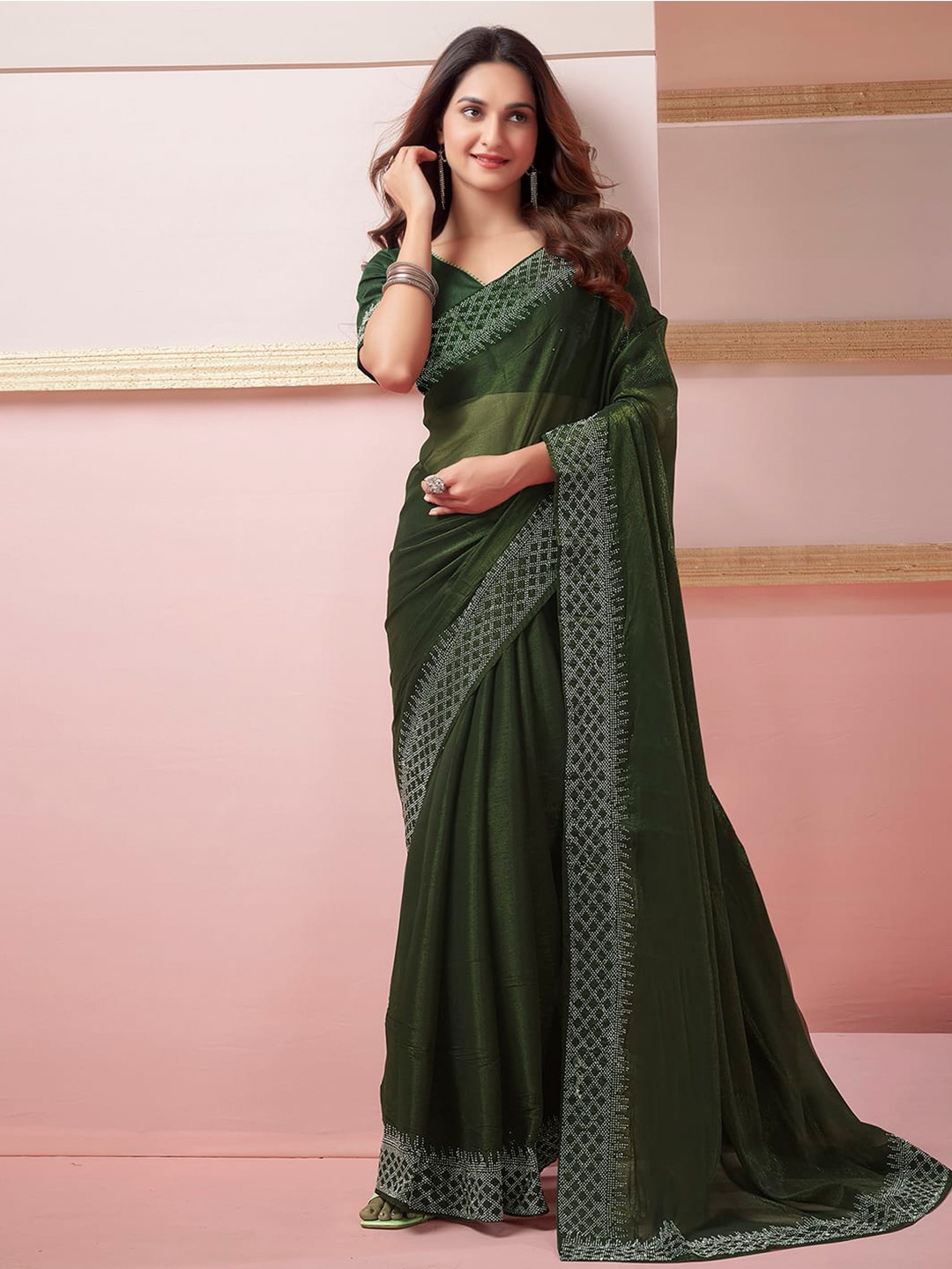 

Satrani Beads & Stones Pure Chiffon Arani Saree, Green