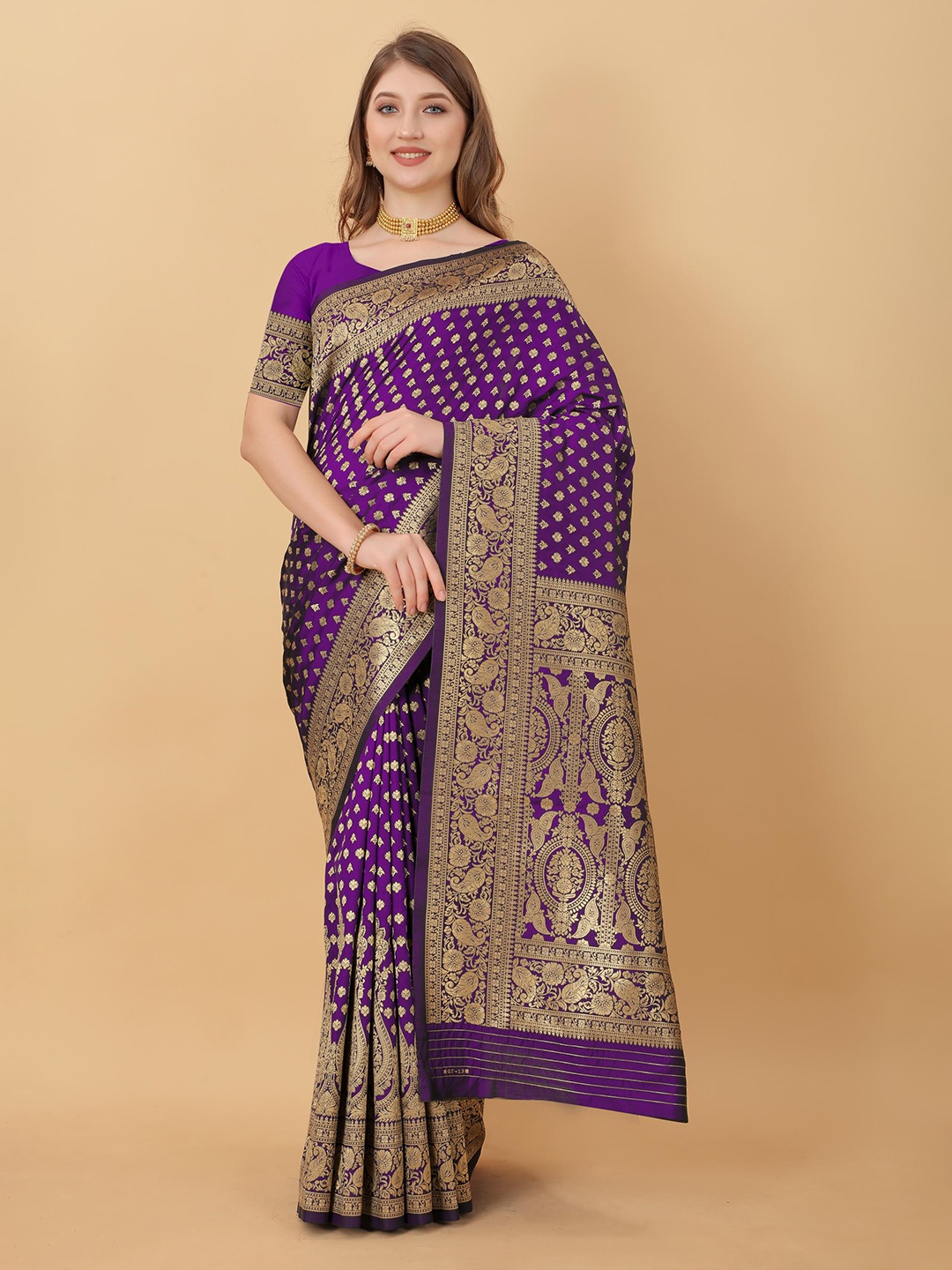 

PATIALAPICKS Woven Design Zari Pure Silk Paithani Saree, Purple