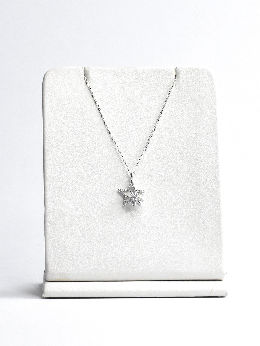 

FORHER 925 Sterling Silver-Plated Twinkling Star Minimal Chain