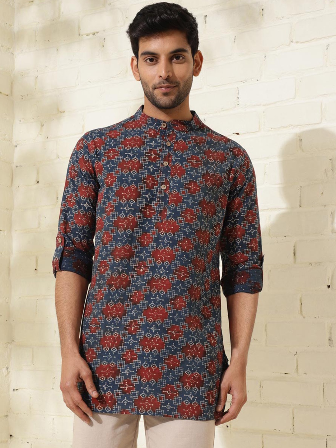 

Fabindia Ethnic Motif Printed Band Collar Cotton Short Kurta, Blue