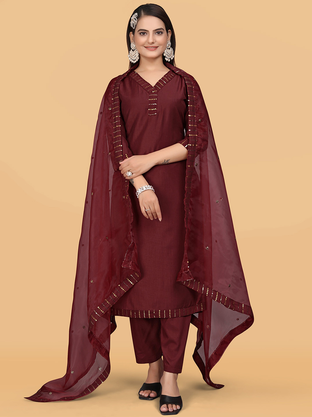 

mimi design V-Neck Sequinned Straight Kurta with Trousers & With Dupatta, Maroon