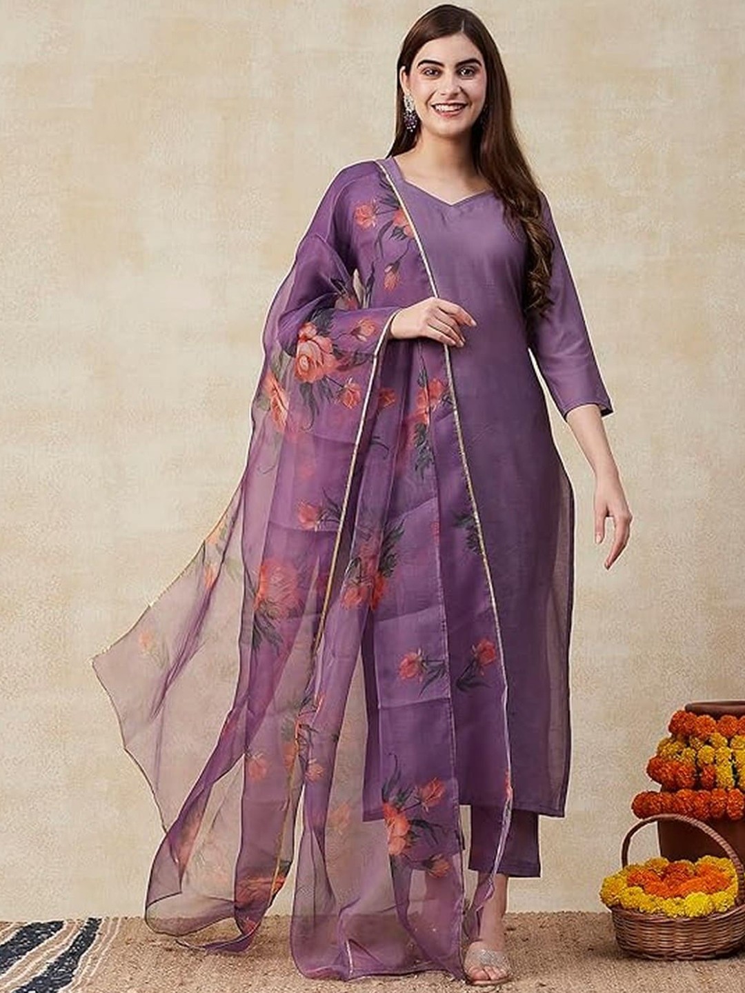 

mimi design Floral V-Neck Three-Quarter Sleeves Kurta Set, Purple