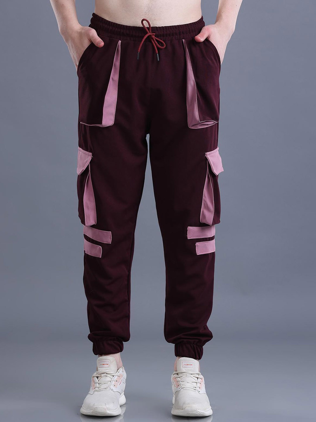 

The Dance Bible Men Colourblocked Relaxed-Fit Mid Rise Cargo Joggers, Maroon