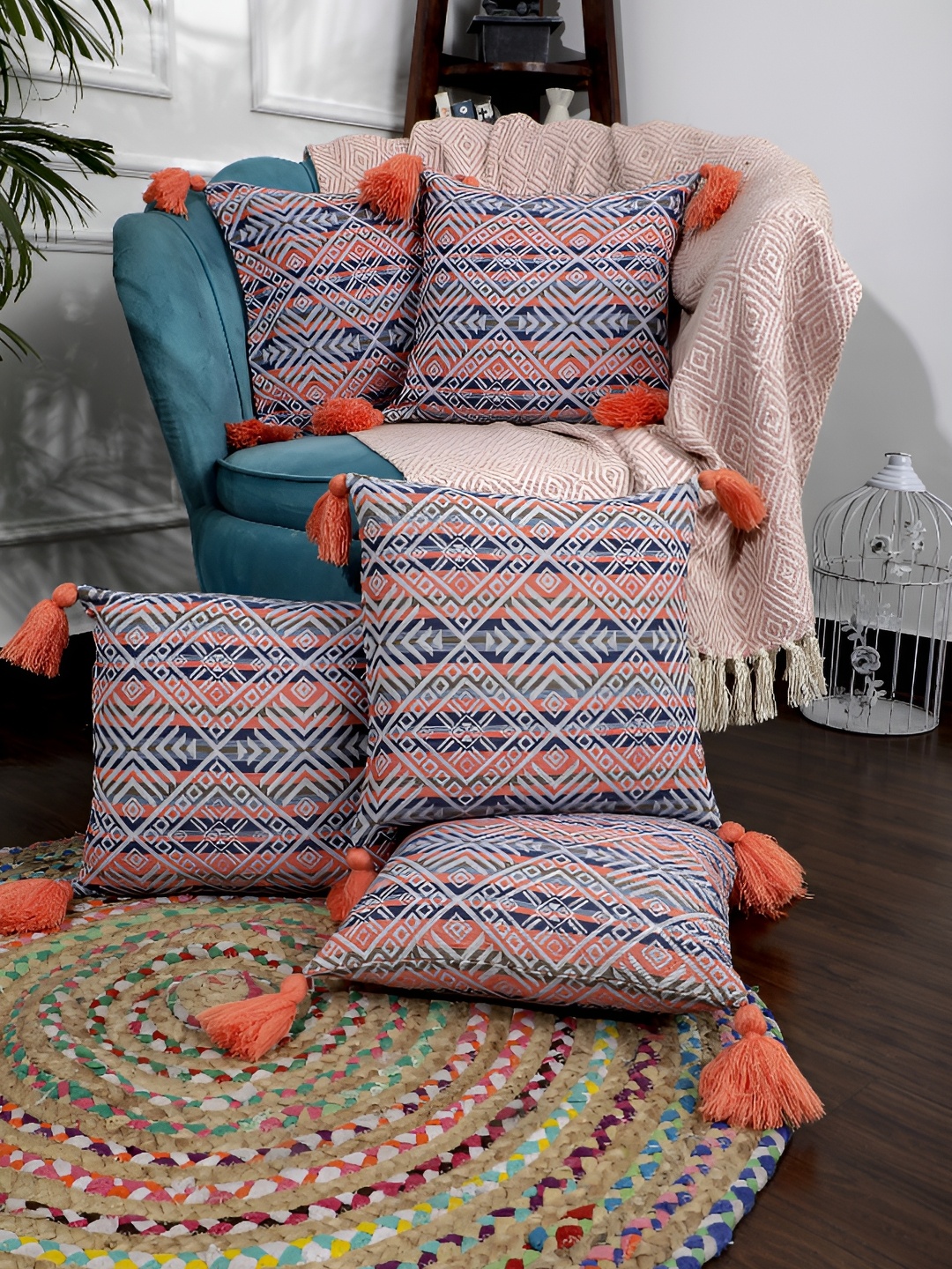 

ANWYN Navy Blue & White 5 Pcs Ethnic Motifs Pure Cotton Square Cushion Covers