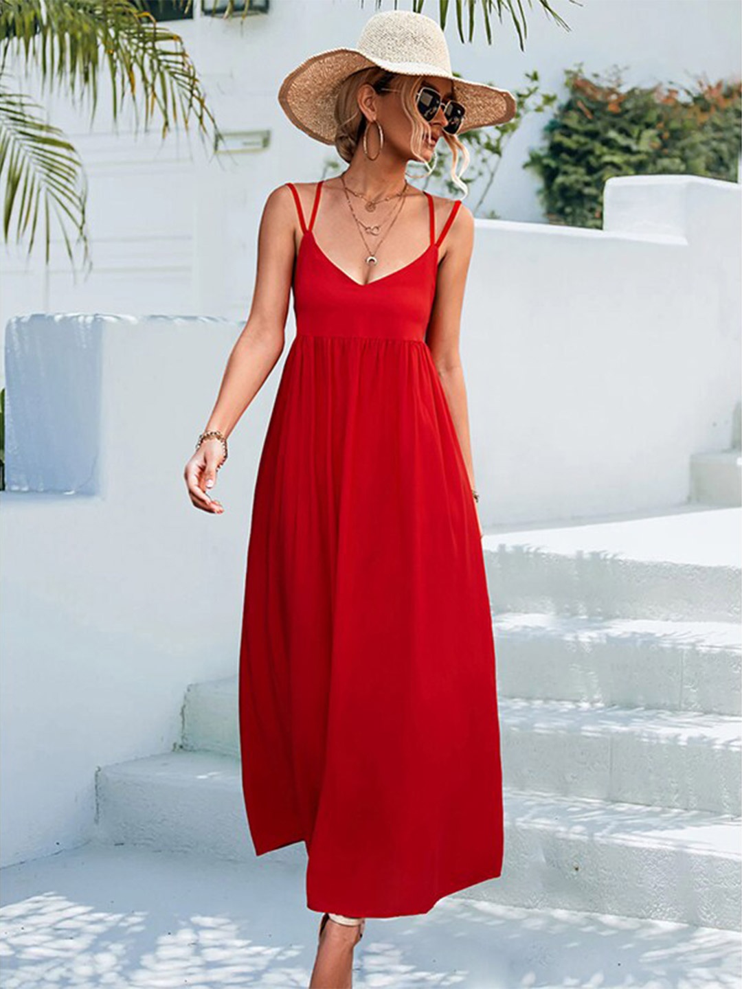 

StyleCast x Revolte Red Shoulder Straps Maxi Dress