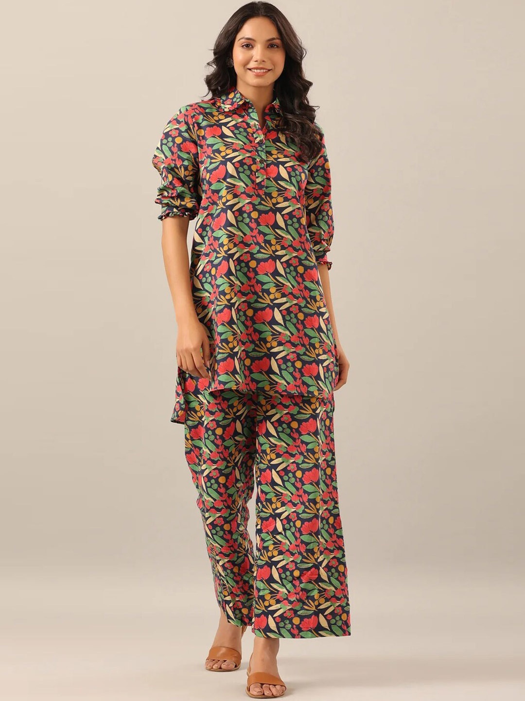 

Siya Fashion Floral Printed Tunic & Palazzos, Navy blue