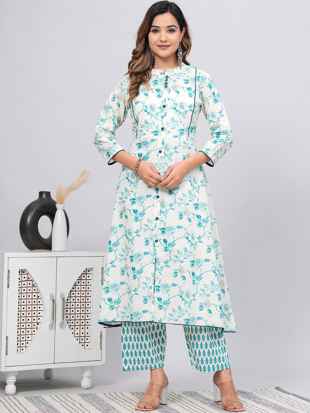 

ANJAYA Floral Printed Regular Pure Cotton Kurta With Palazzos, White