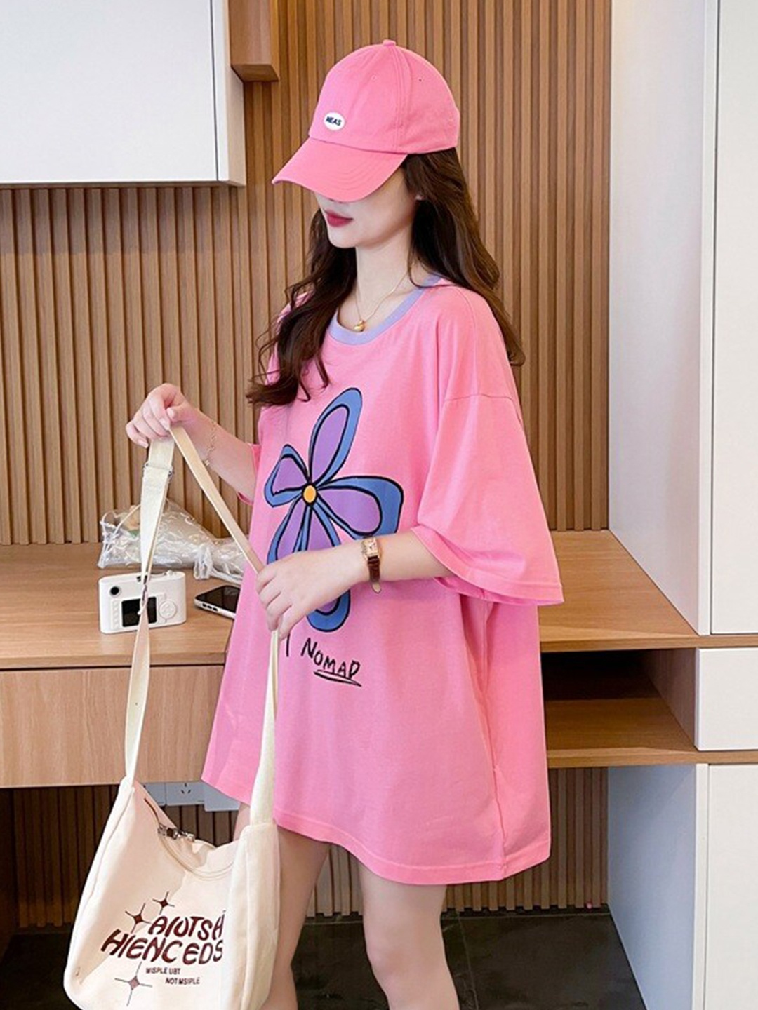 

StyleCast x Revolte Floral Printed Round Neck Cotton Oversized T-shirt, Pink