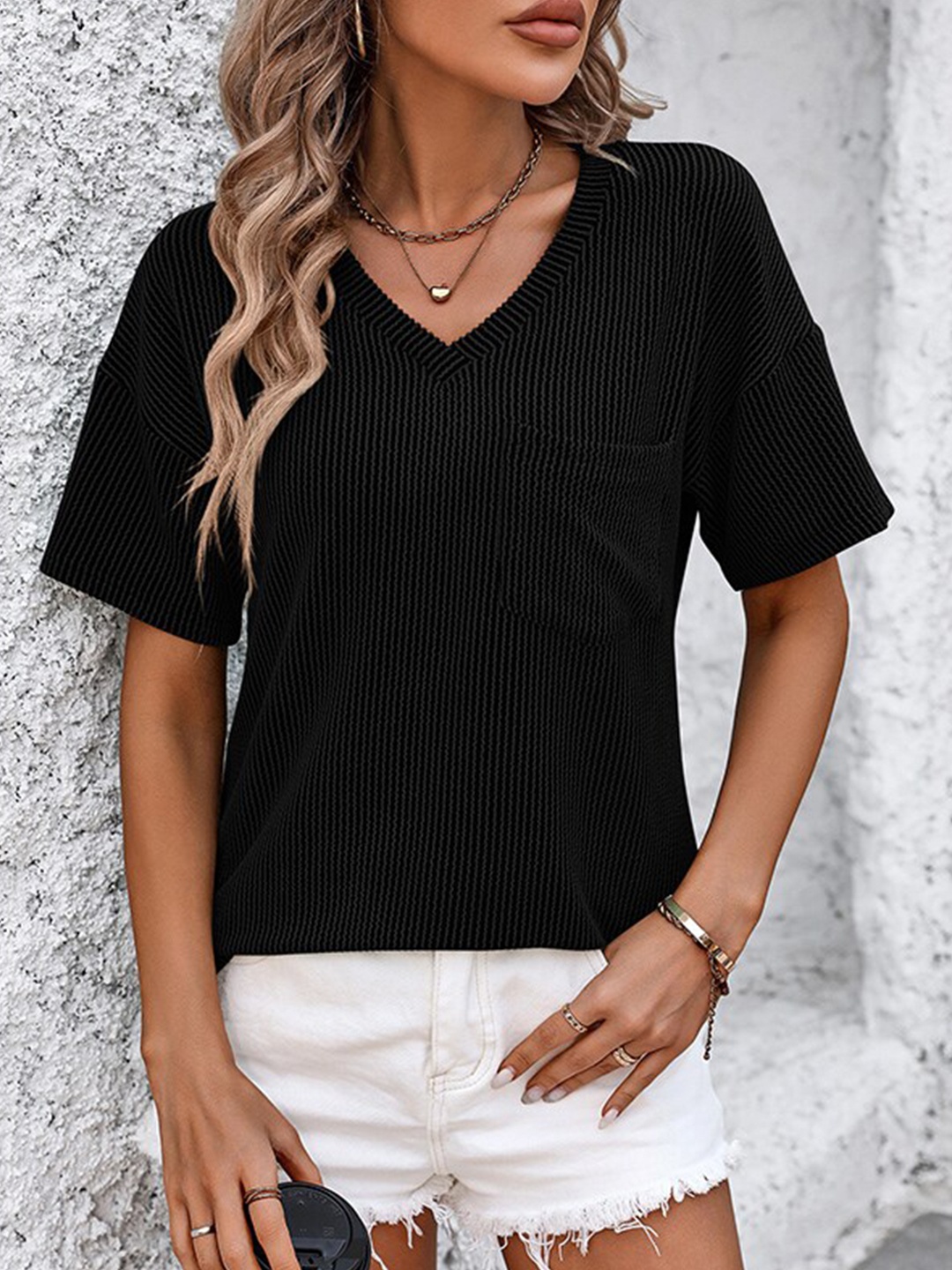 

StyleCast x Revolte Black V Neck Short Sleeves Top