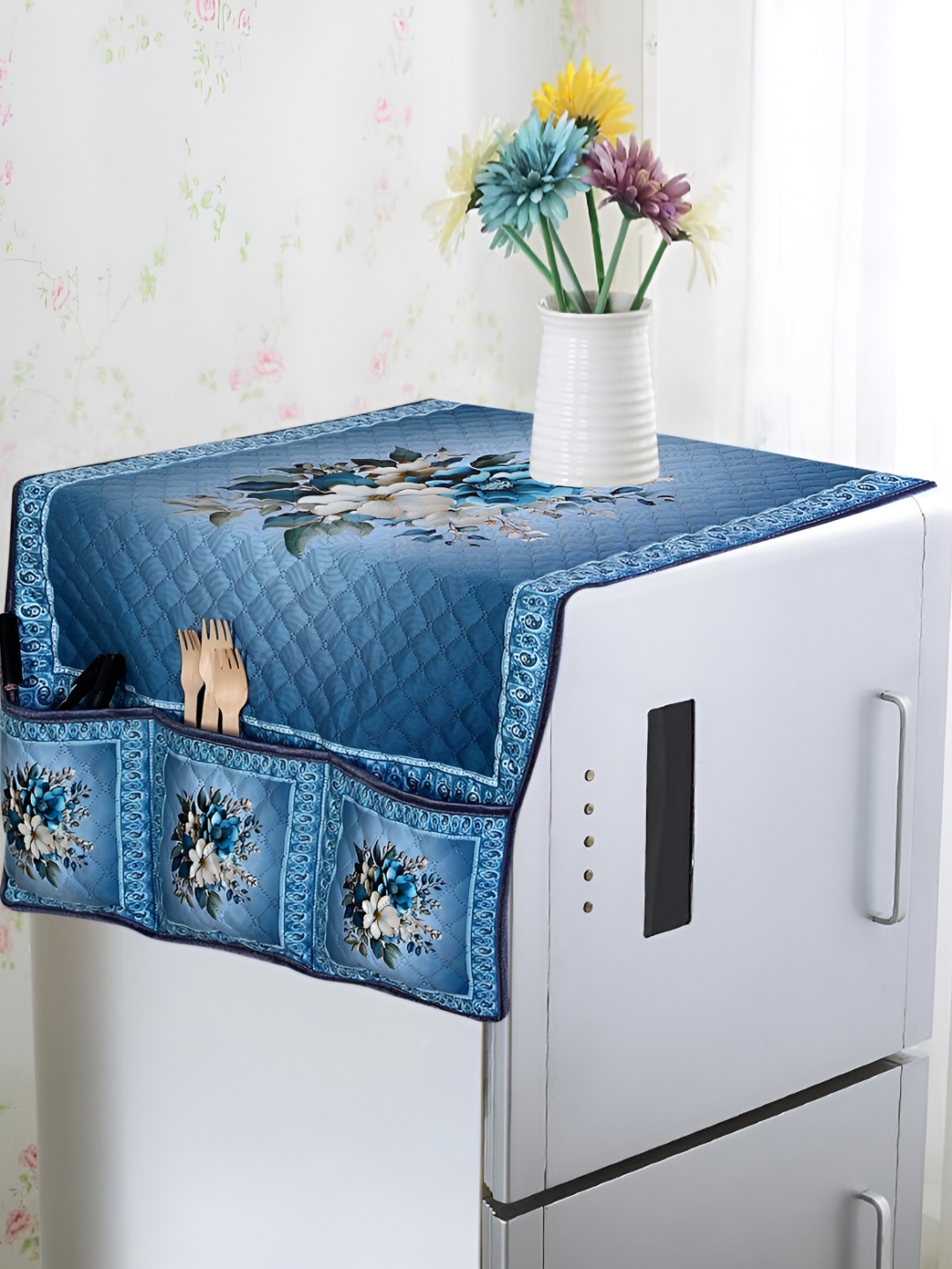 

hargunz Blue Printed Refrigerator Top Cover